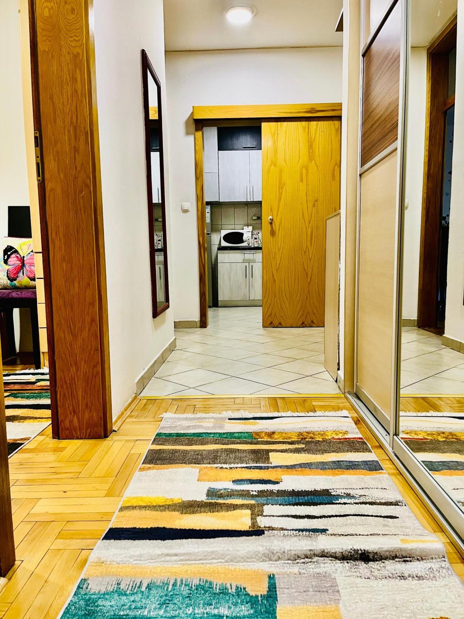 Nancy Apartment Skopje Bagian luar foto