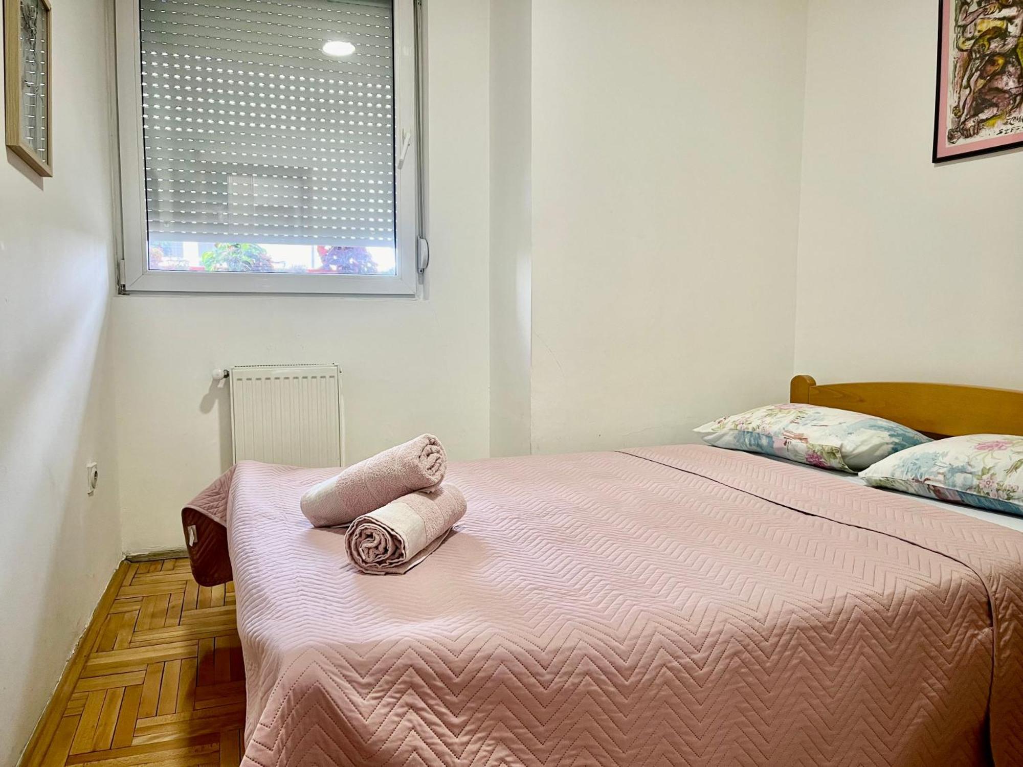 Nancy Apartment Skopje Bagian luar foto