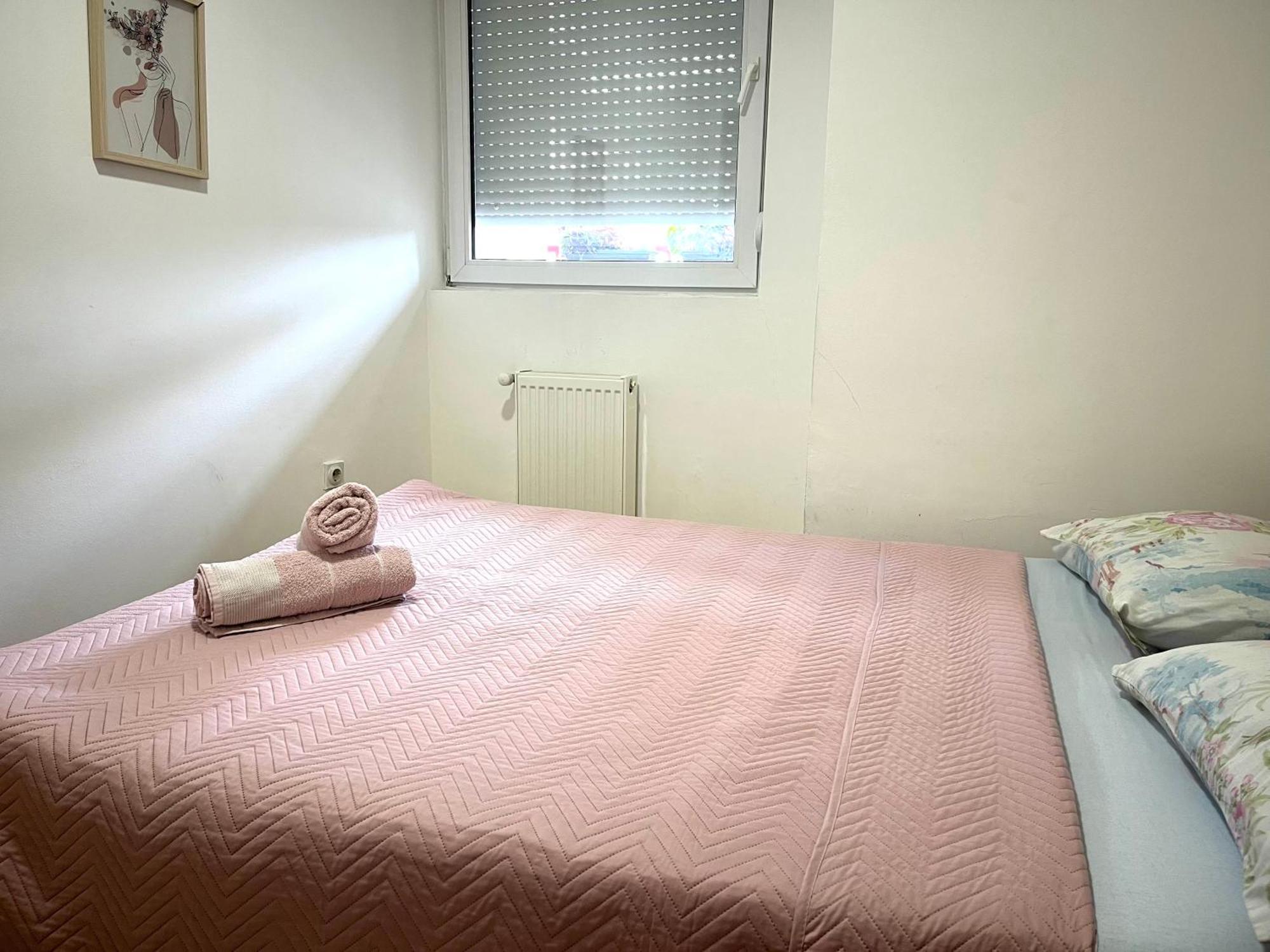 Nancy Apartment Skopje Bagian luar foto