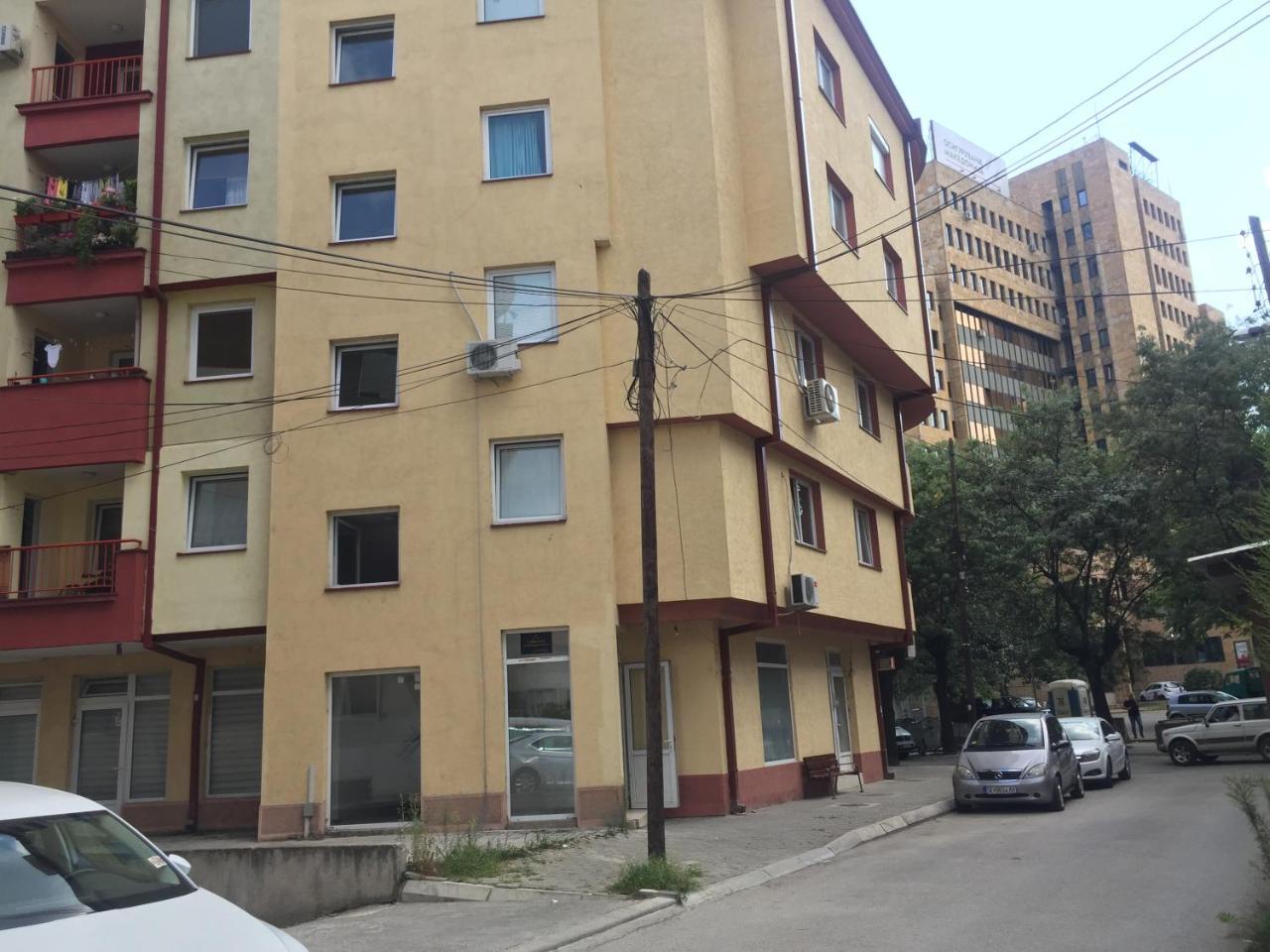 Nancy Apartment Skopje Bagian luar foto